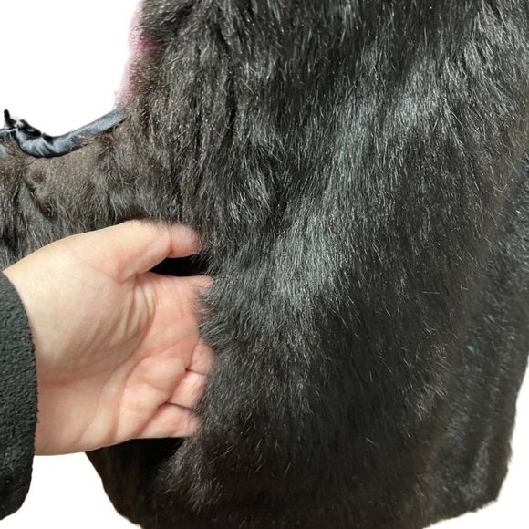 ANDREW Marc Genuine New Zealand Opossum Fur Oversize Vest Size L - Picture 4 of 8